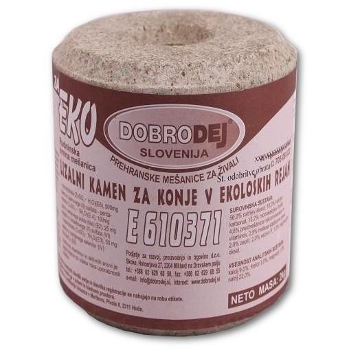 Lizalni kamen za konje 2 kg