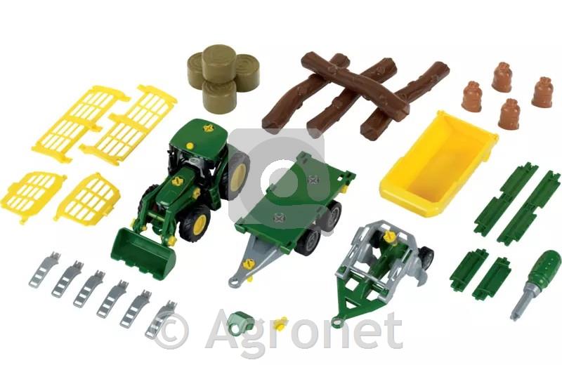 Traktor John Deere s priborom