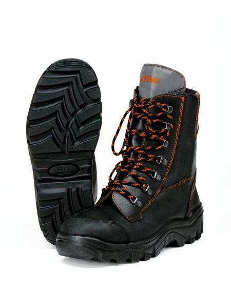 Usnjeni čevlji za delo z motorno žago DYNAMIC Ranger STIHL