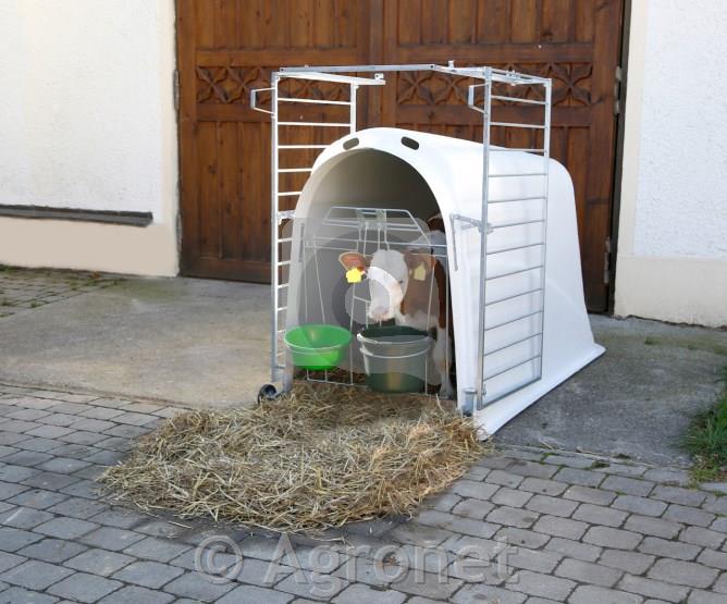 Staja CalfHouse Master Plus z ograjo v lažji izvedbi